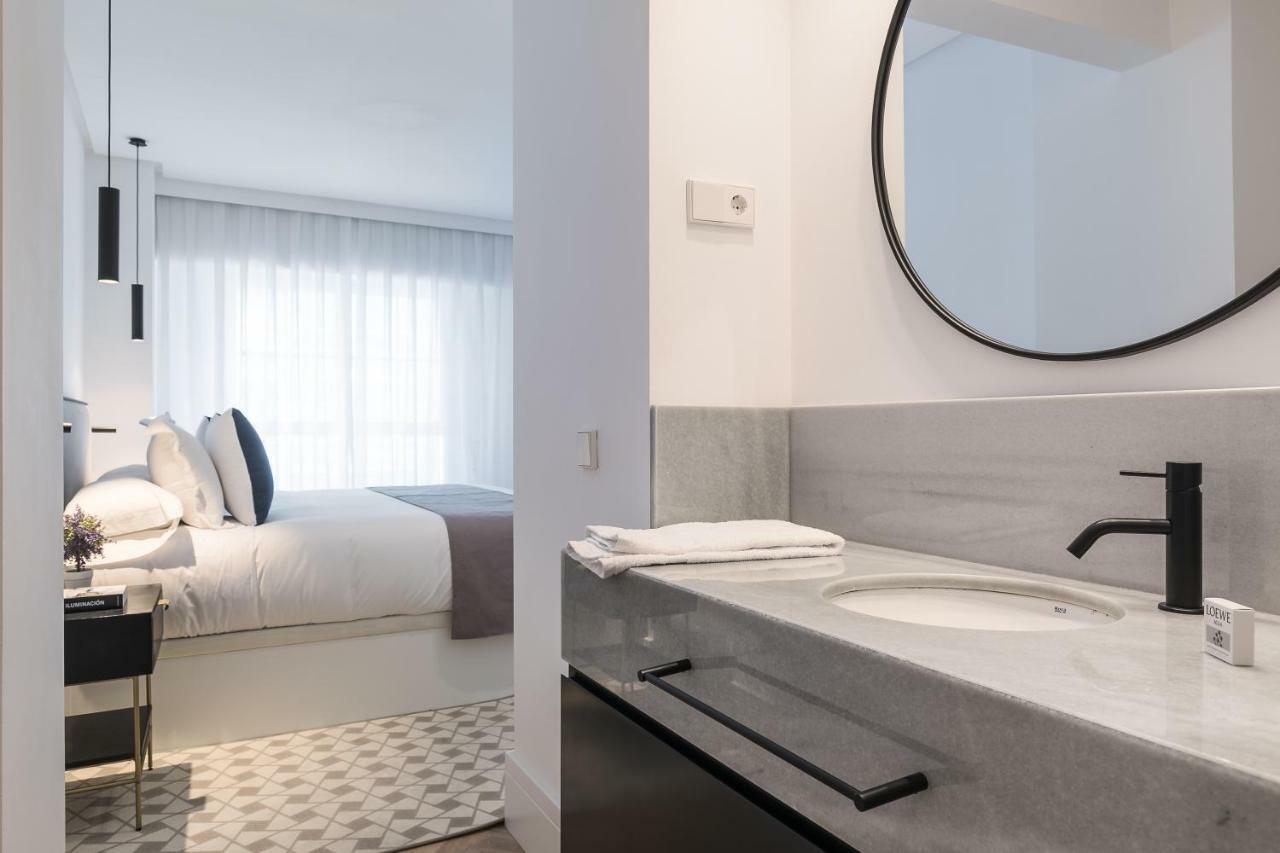 Feelathome Waldorf Suites Apartments Madrid Exterior foto
